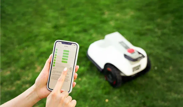 Robotické sekačky Terramow s pokročilou navigační technologií inspirovanou autonomními vozy