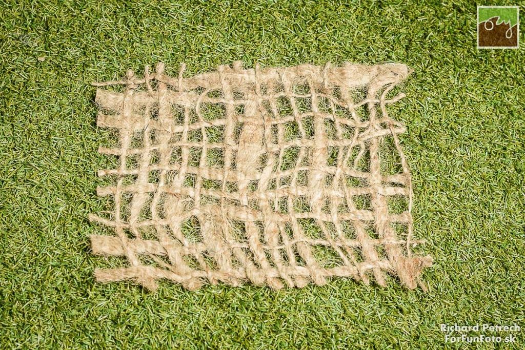 Jutová přírodní geotextilie 500g/m2 | 1,22x68,58m | 83,66m2