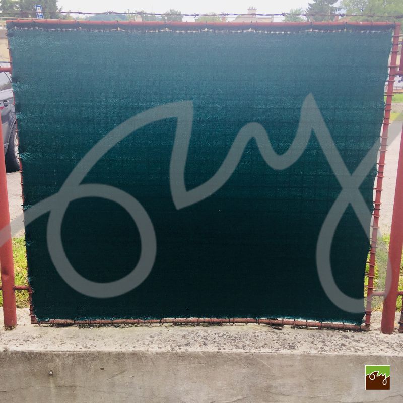 Stínící plachta na plot zelená 99% | 1x50m | 50m2 | 260g/m2