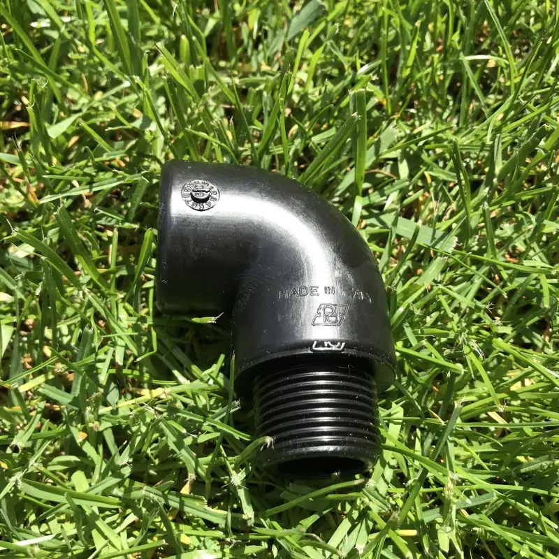 Plastové koleno 3/4" vnější a vnitřní závit