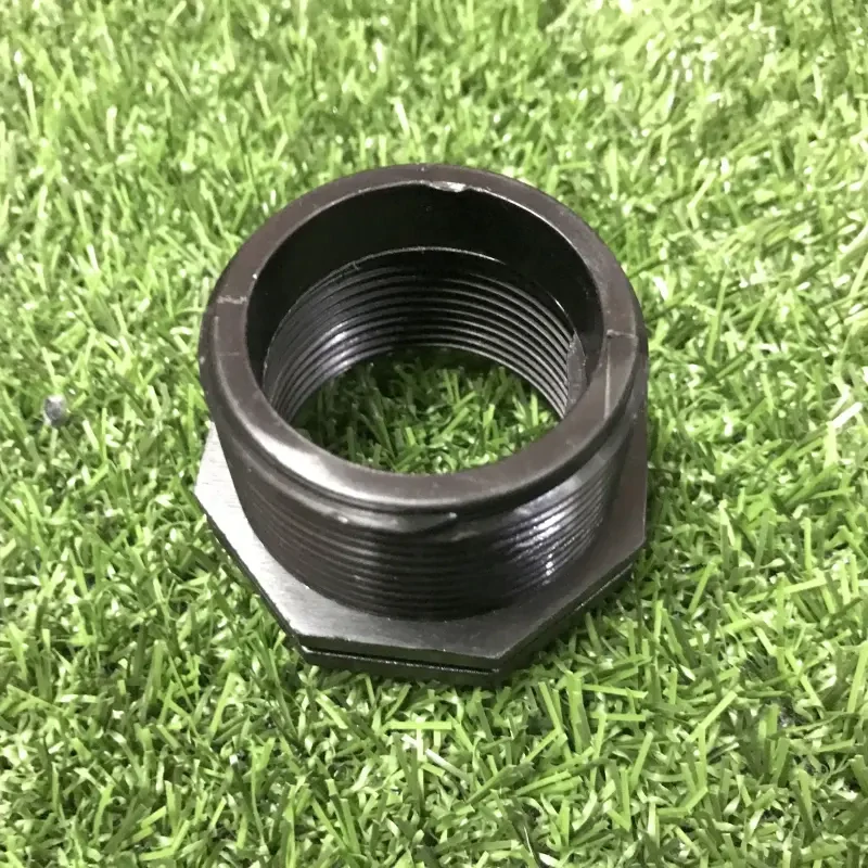Plastová redukce 6/4" vnější - 5/4" vnitřní závit