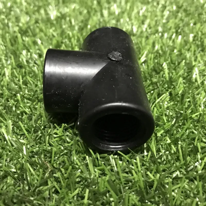 Plastový T-kus 3x 1/2" vnitřní závit