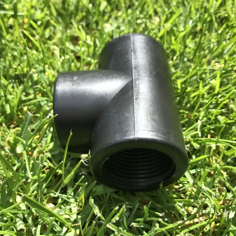 Plastový T-kus 3x 3/4" vnitřní závit
