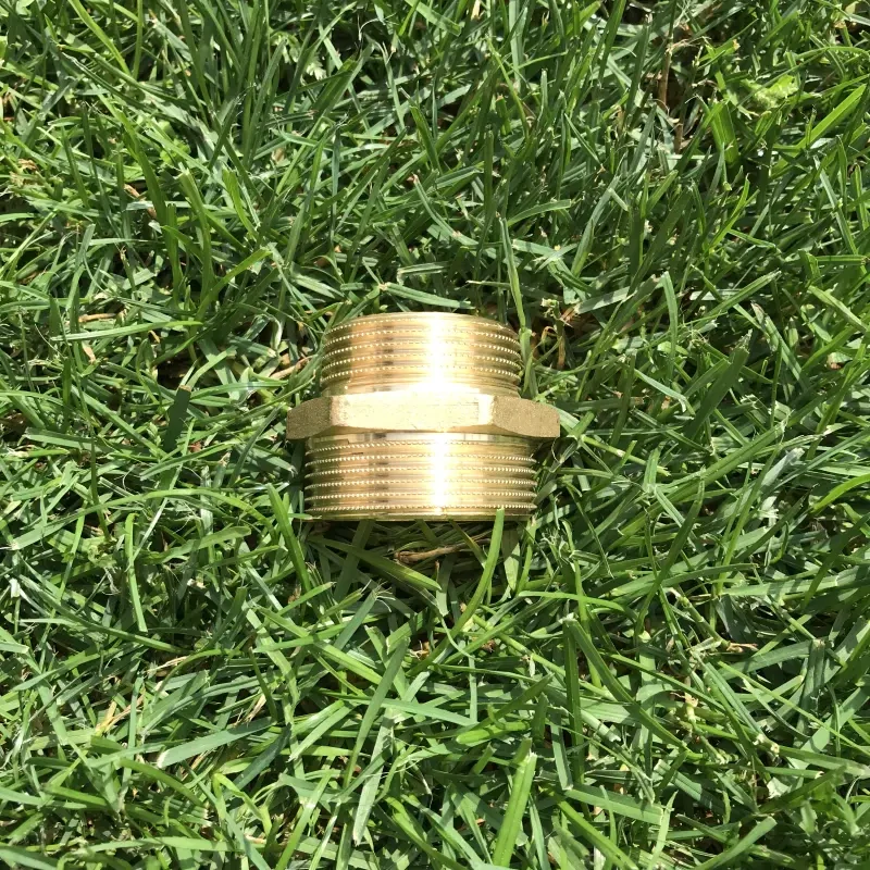 Mosazná redukce 6/4" - 5/4" vnější závit