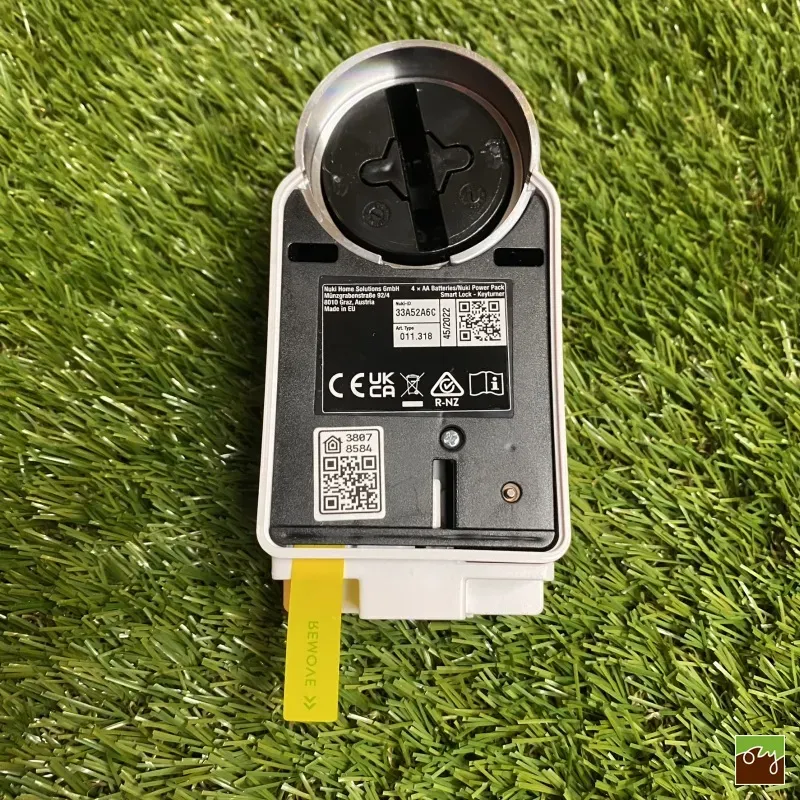 Elektronický zámek NUKI SMART LOCK PRO 4. generace s WIFI, bílý