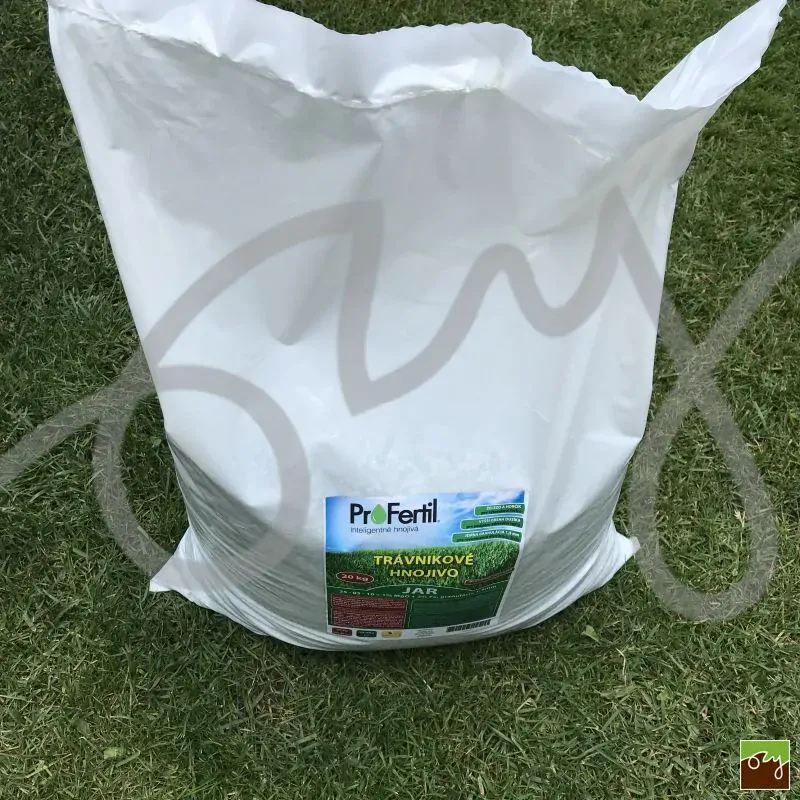 Trávníkové hnojivo JAR 25-05-10+2FE+1MgO 5-6 měsíční (20kg)