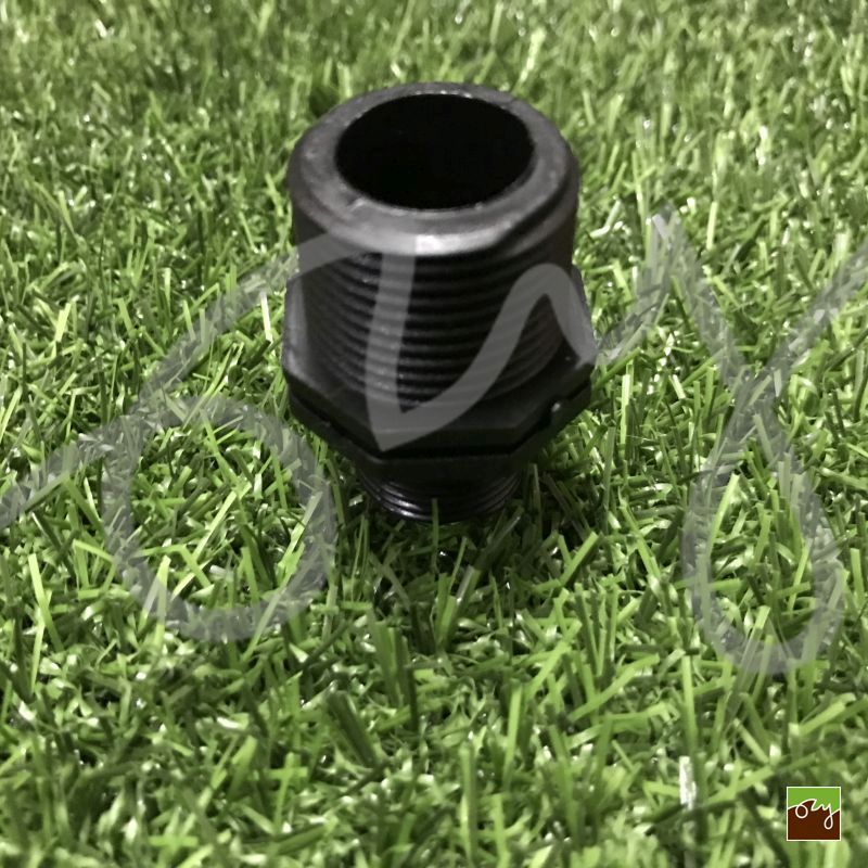 Plastová redukce 3/4" - 1/2" vnější závit