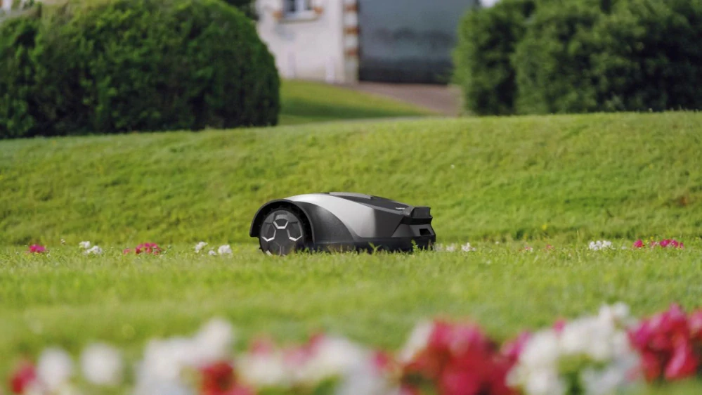 Robotická sekačka iGarden R55 do 1500m²