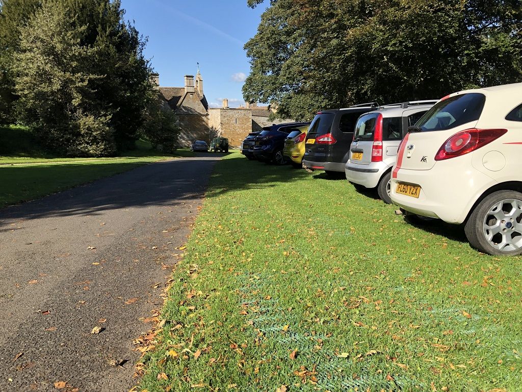 Zatravňovací rohož na trvalé parkování GrassRoll Extra | 2x5m | 10m2 až do 7,5 tun