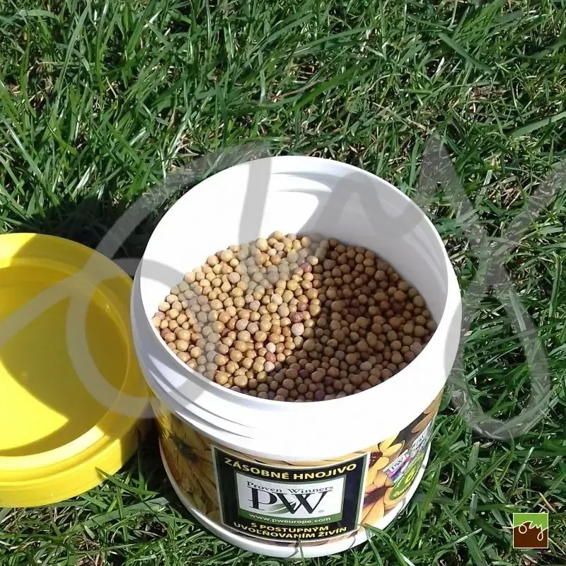 PW zásobní hnojivo Osmocote | NPK 15-9-12 | 0,5kg