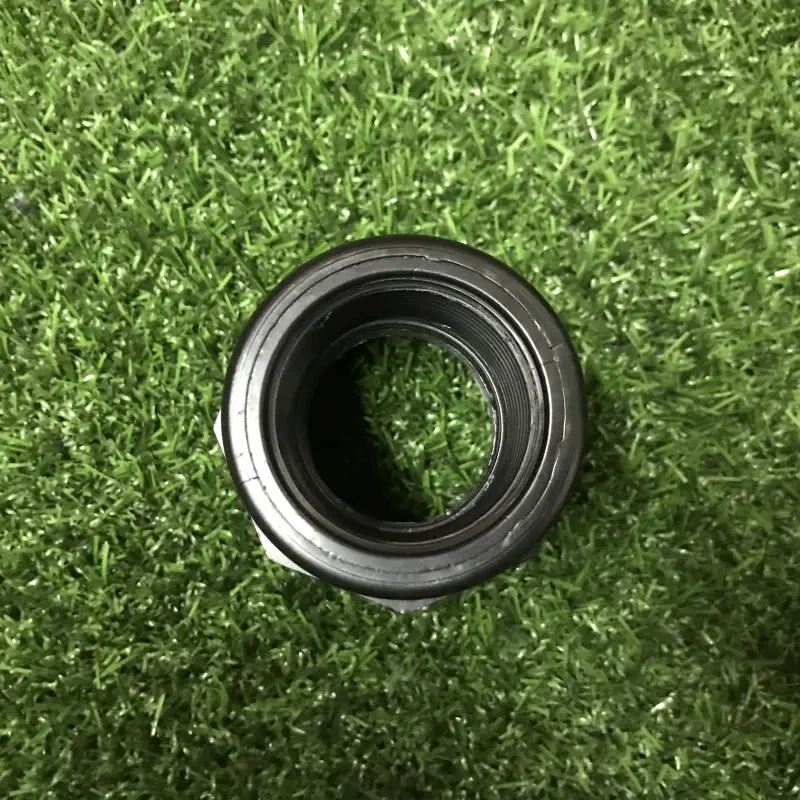 Plastová redukce 6/4" - 5/4" vnitřní závit