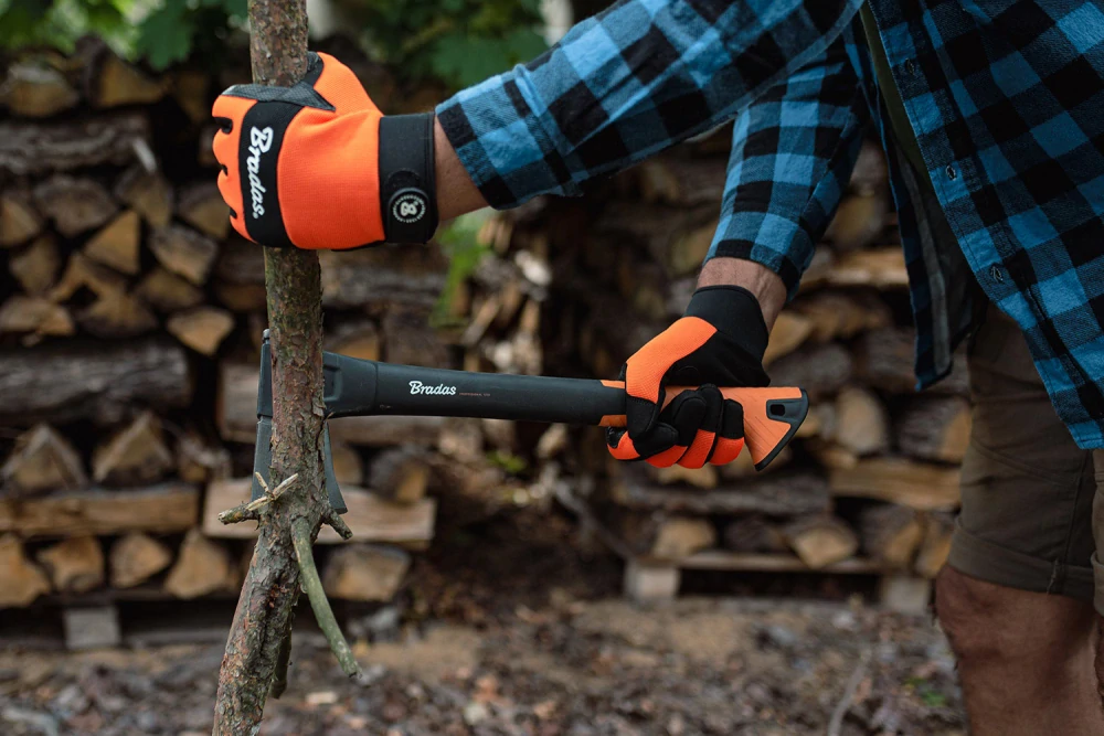 Univerzální sekera Nylon Profi 740g