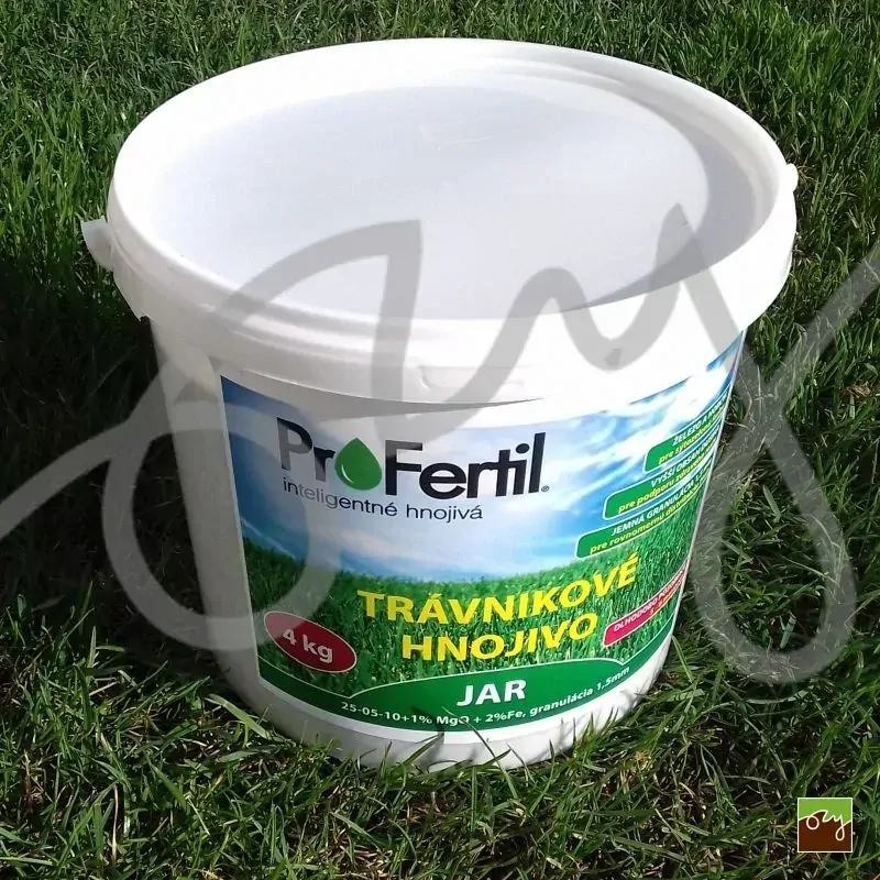 Trávníkové hnojivo JAR 25-05-10+2FE+1MgO 5-6 měsíční (4kg)