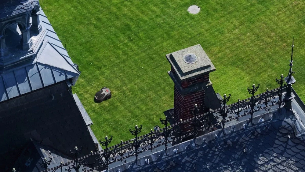 Robotická sekačka iGarden R55 do 1500m²