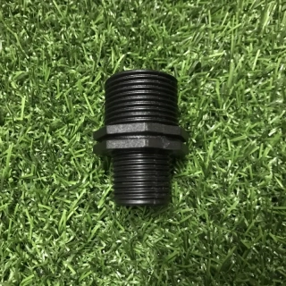 Plastová redukce 3/4" - 1/2" vnější závit