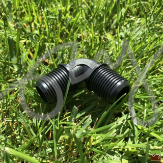 Plastové koleno 2x 1/2" vnější závit