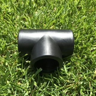 Plastový T-kus 3x 3/4" vnitřní závit