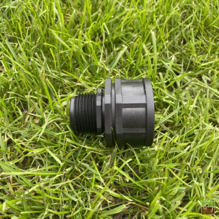 Plastová redukce 3/4" vnější - 1" vnitřní závit
