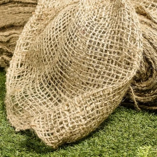 Jutová přírodní geotextilie 250g/m2 | 1,22x50m | 61m2