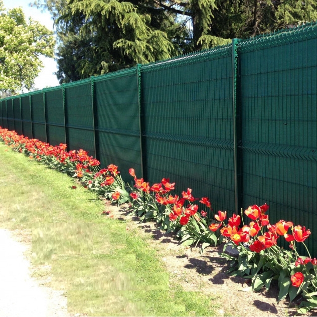 stínící plachta na plot